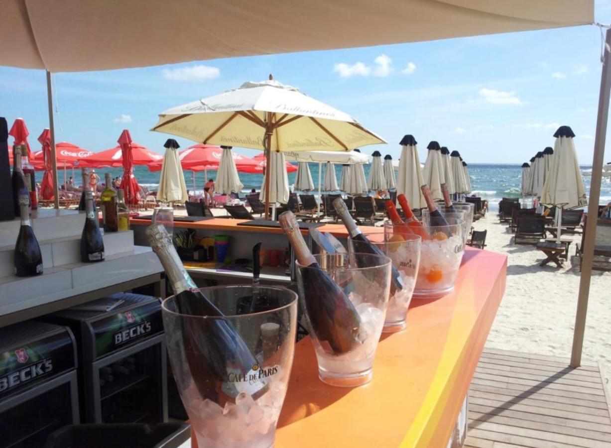 Sophia Lake View Suite Mamaia Exterior photo